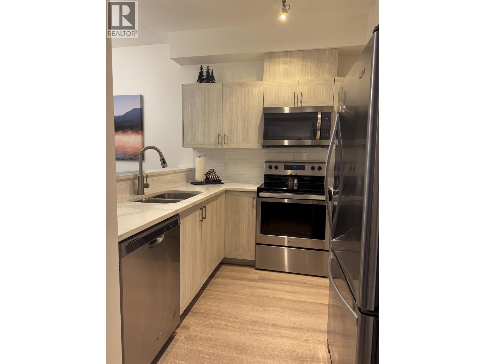 House in Whistler - Image 5