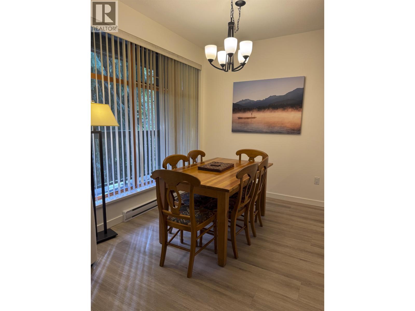 House in Whistler - Image 8