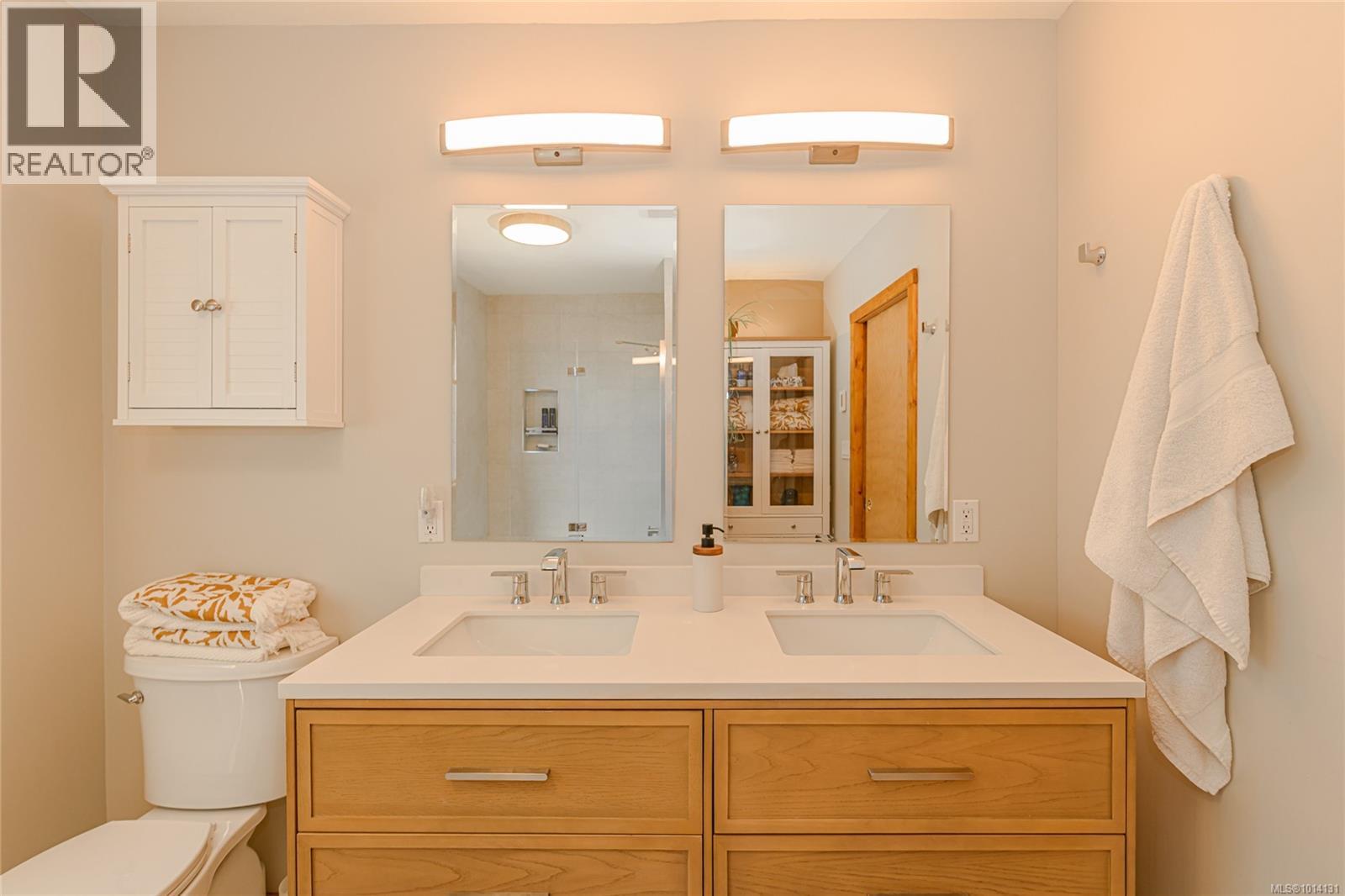 108 Tern Rd, Salt Spring