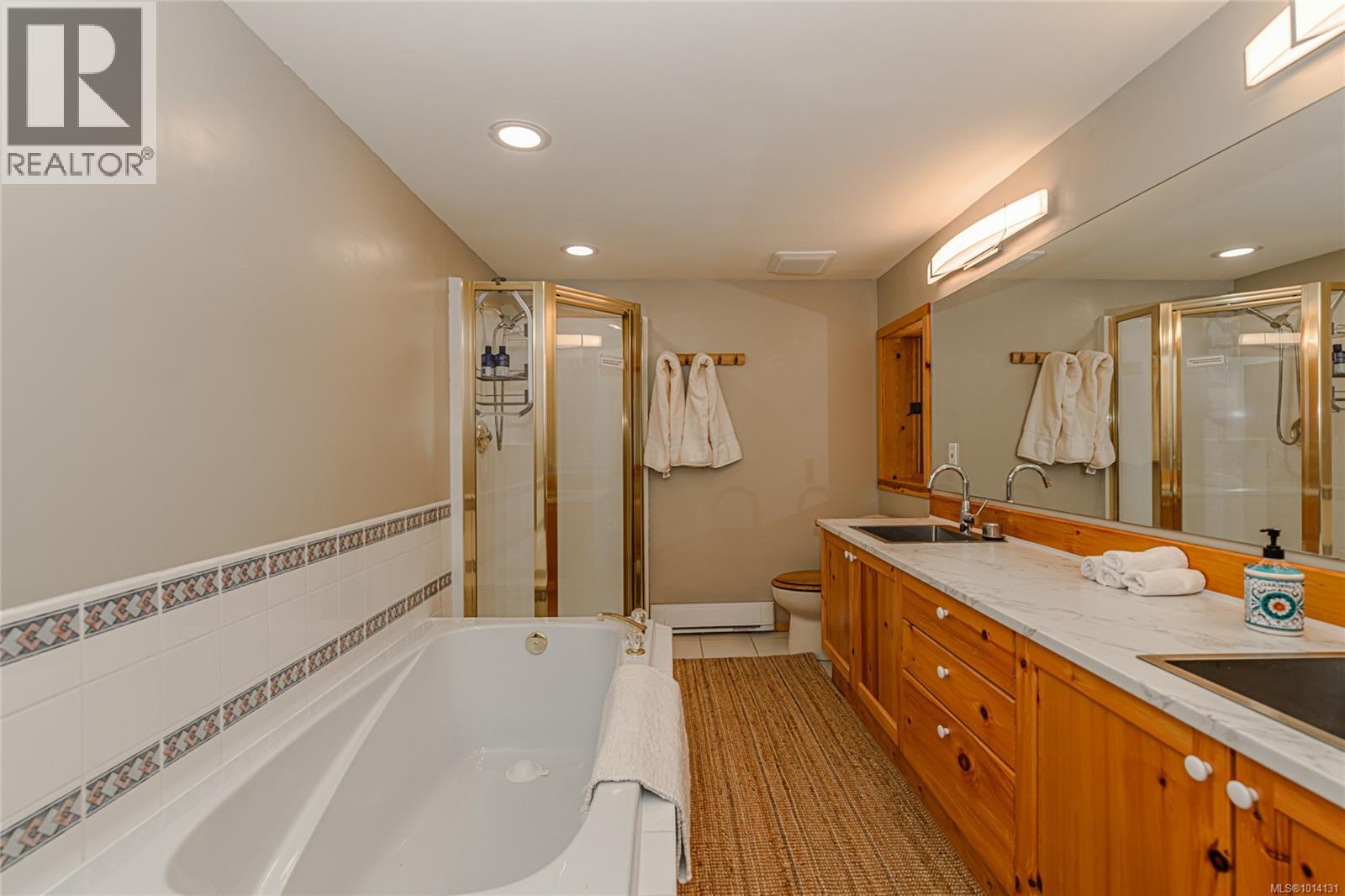 108 Tern Rd, Salt Spring