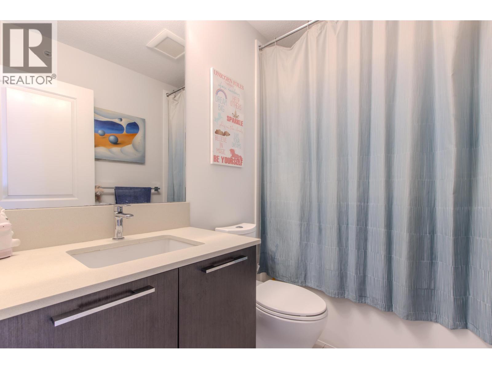 59 39548 LOGGERS LANE, Squamish