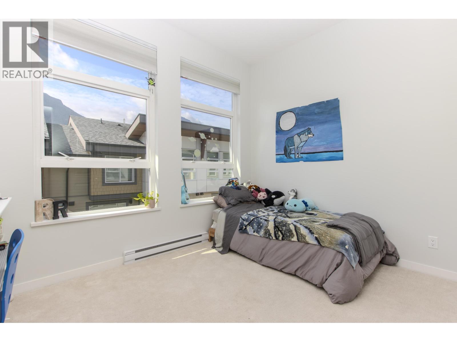 59 39548 LOGGERS LANE, Squamish