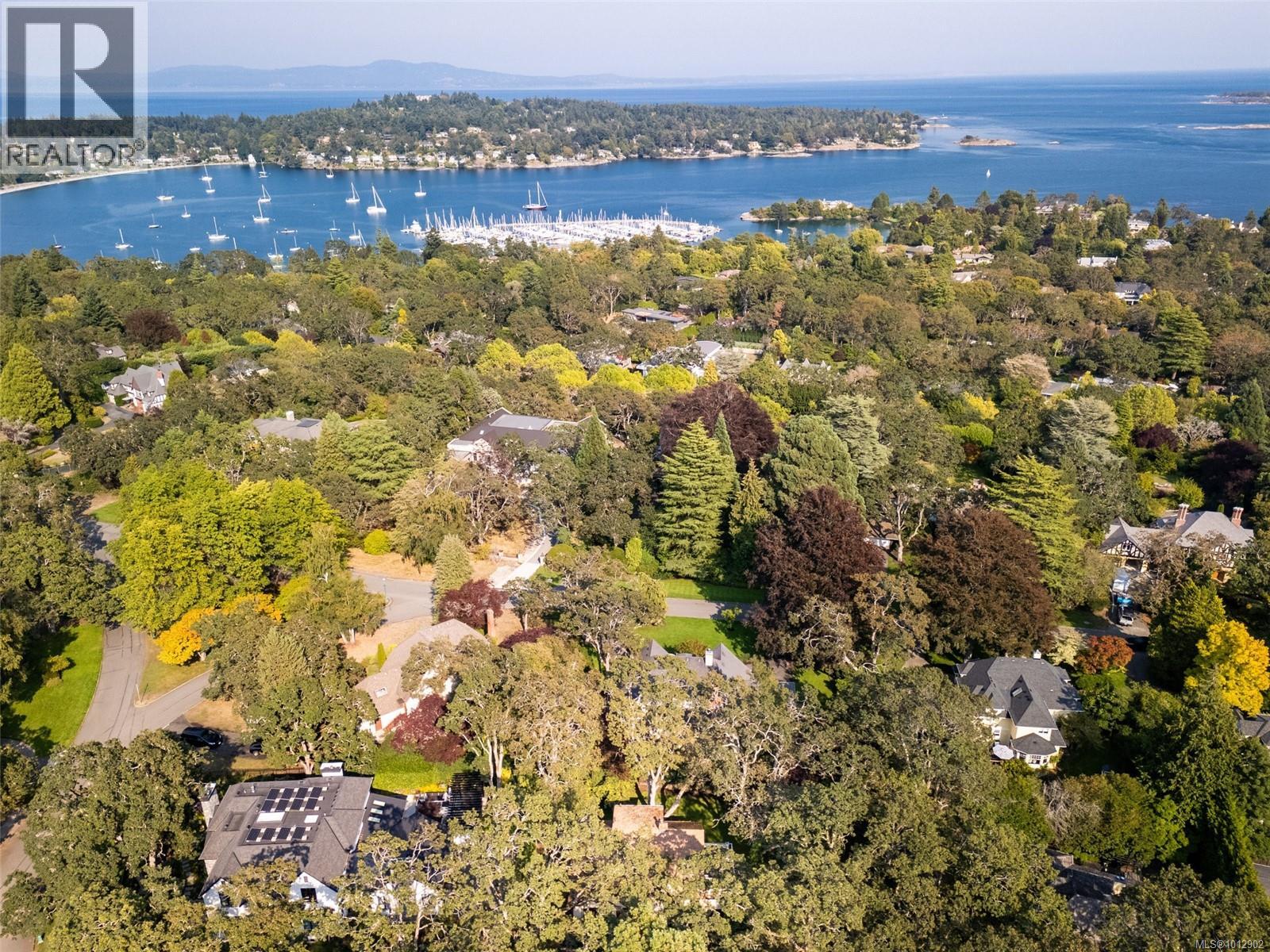 3375 Weald Rd, Oak Bay