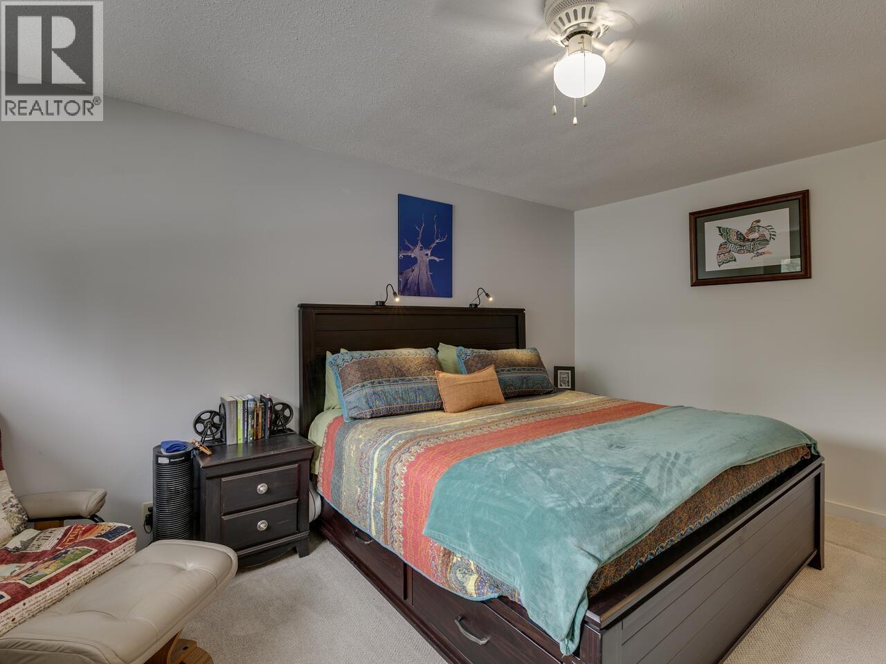 2111 MAMQUAM ROAD, Squamish
