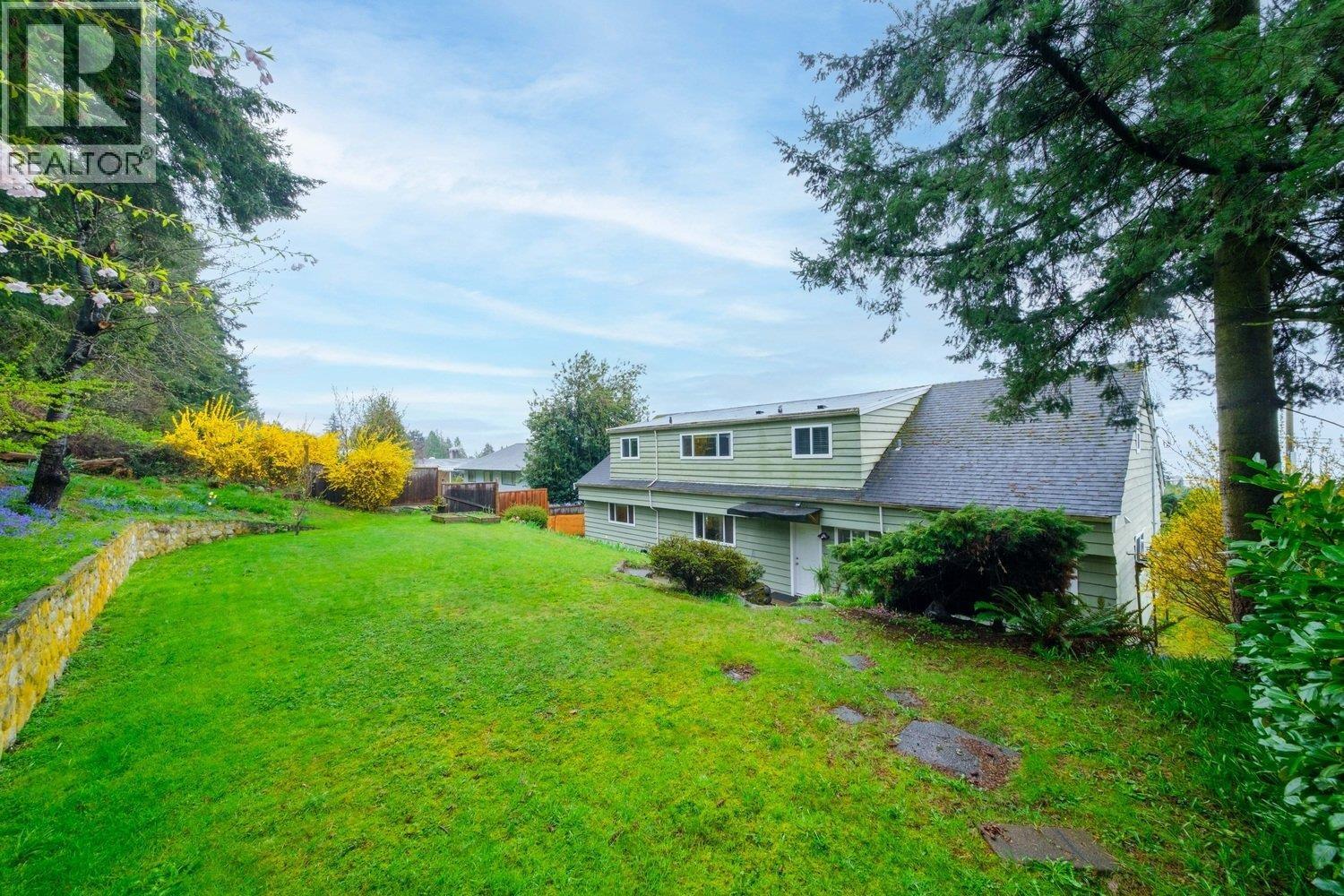 1805 ROSEBERY AVENUE, West Vancouver