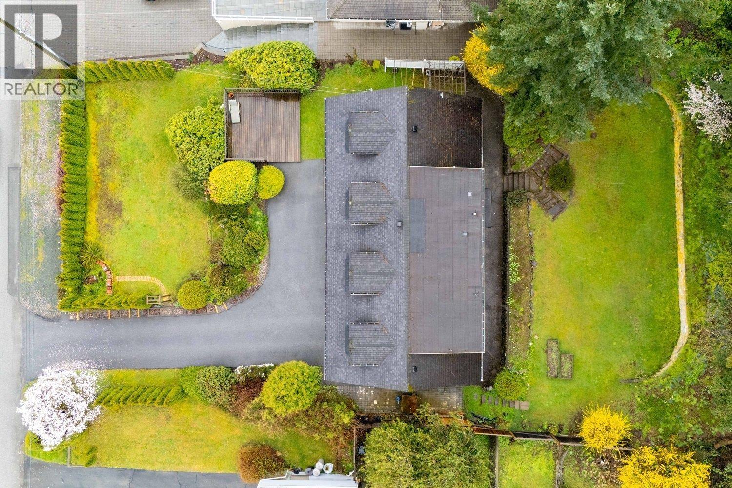 1805 ROSEBERY AVENUE, West Vancouver