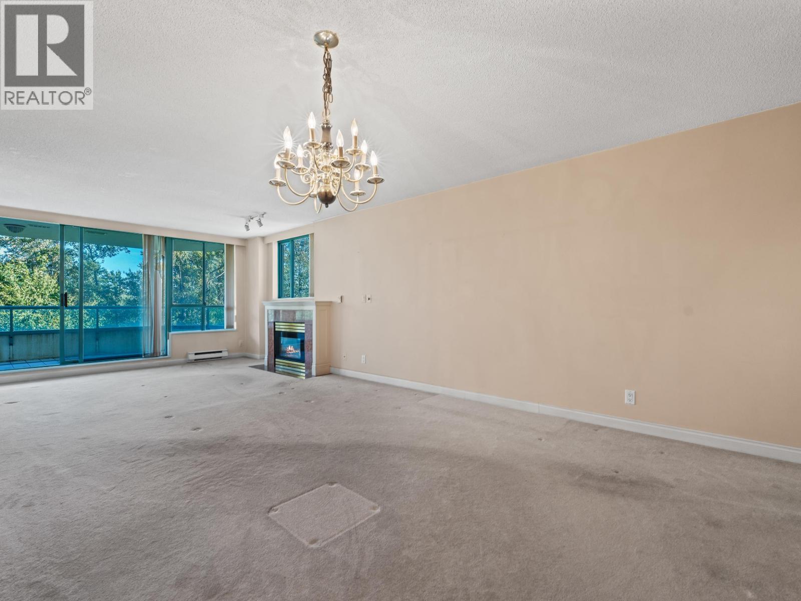 7A 338 TAYLOR WAY, West Vancouver