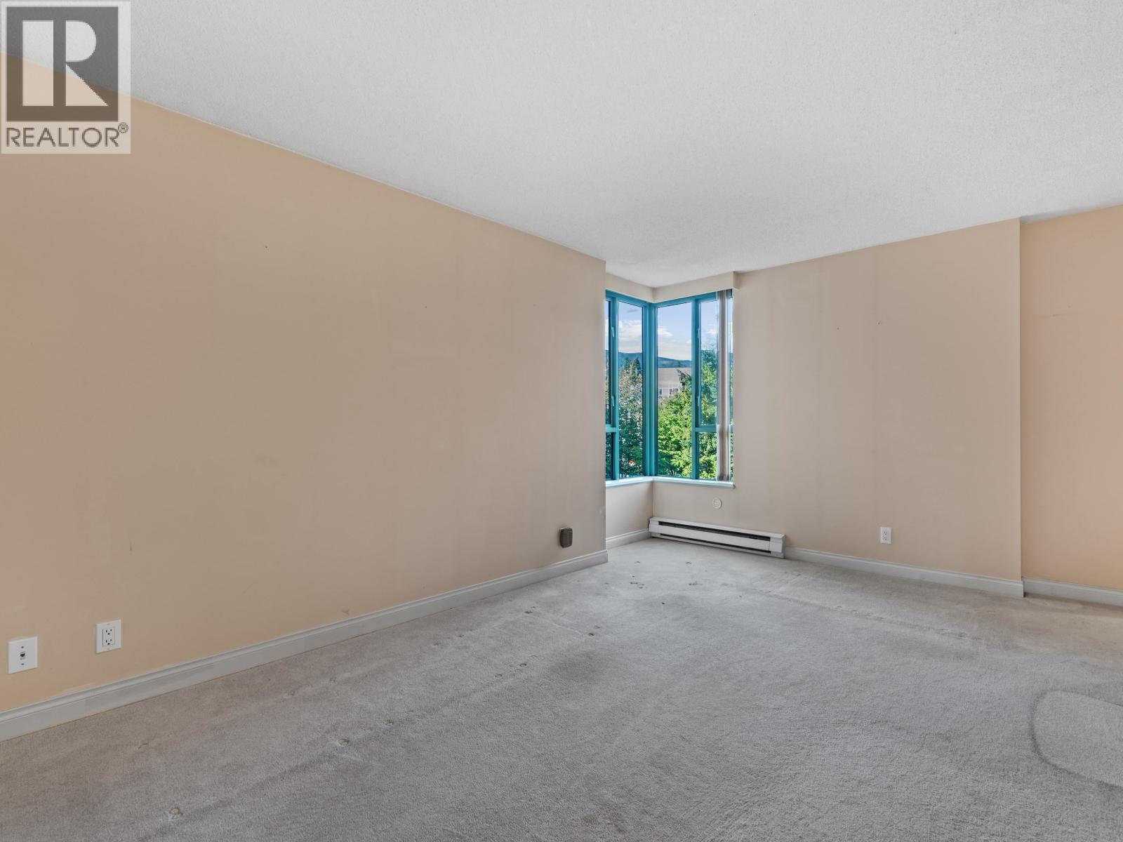7A 338 TAYLOR WAY, West Vancouver