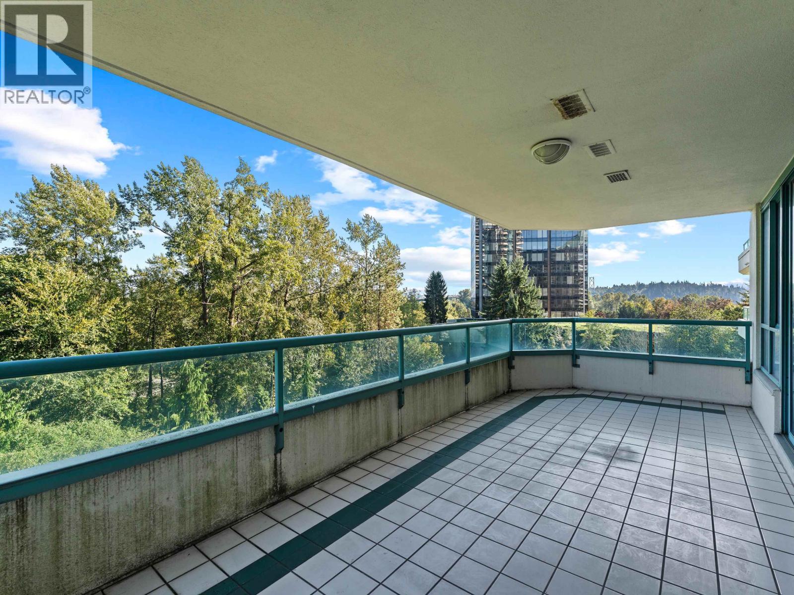7A 338 TAYLOR WAY, West Vancouver