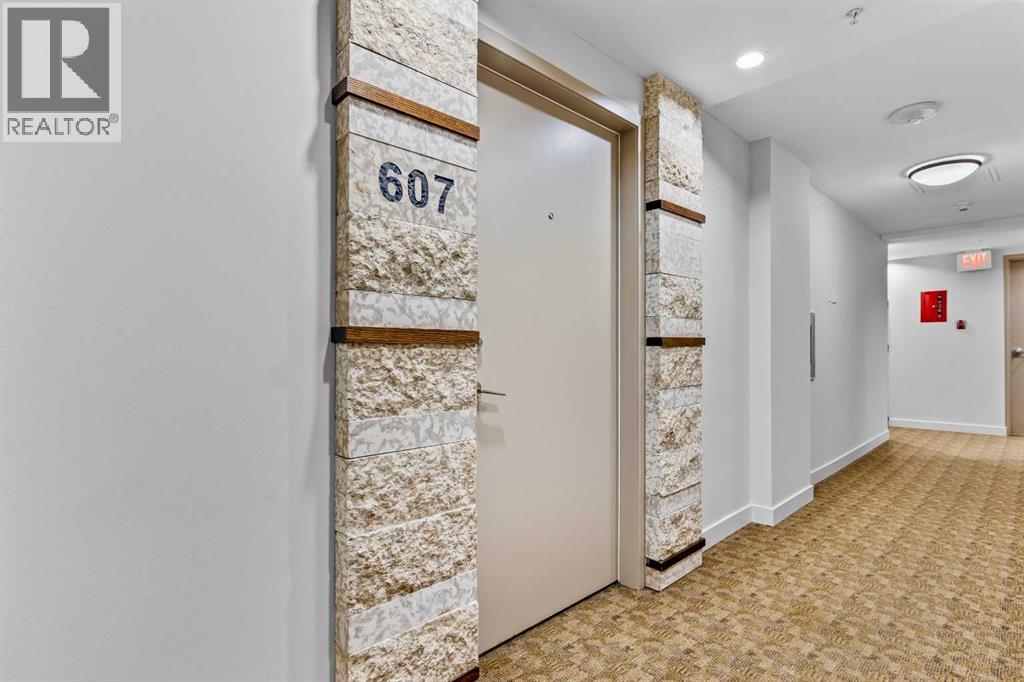 Single Family House for Sale in   Horton Road SW Haysboro Calgary 