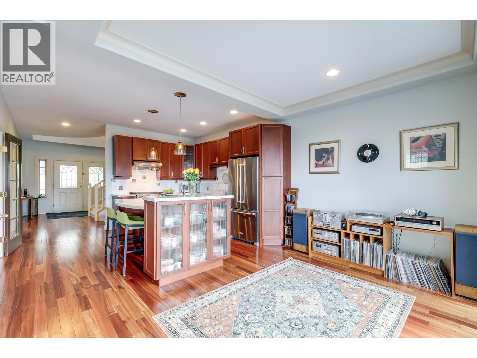 2163 PARKWAY BOULEVARD, Coquitlam
