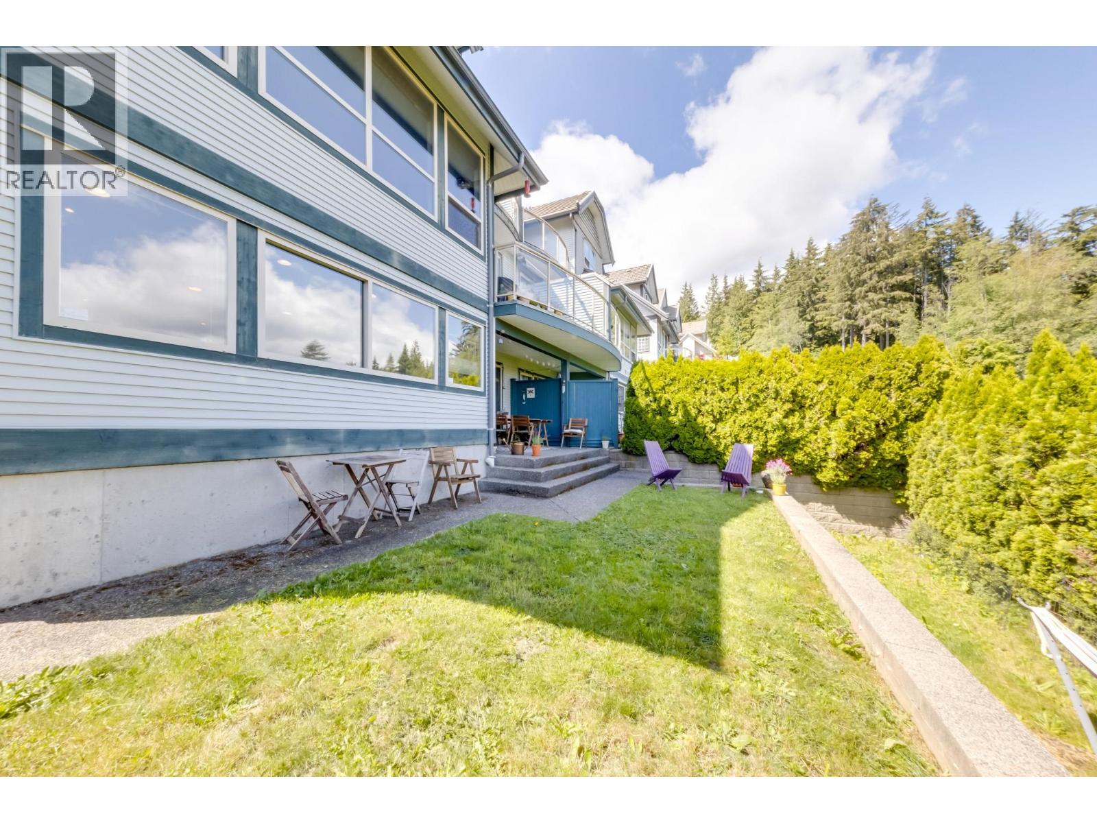2163 PARKWAY BOULEVARD, Coquitlam
