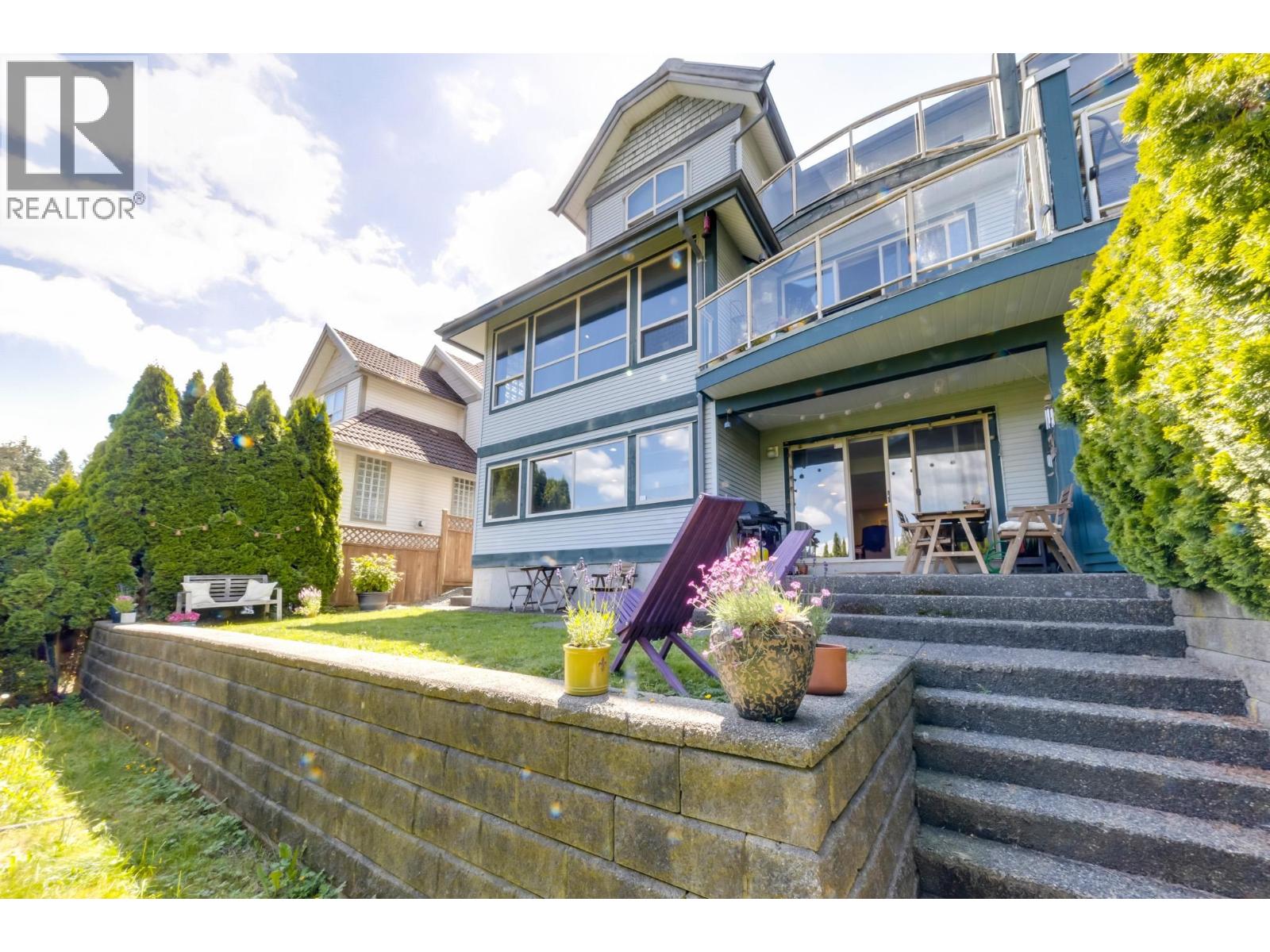 2163 PARKWAY BOULEVARD, Coquitlam