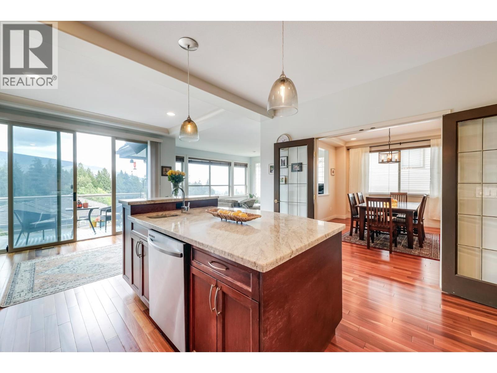 2163 PARKWAY BOULEVARD, Coquitlam