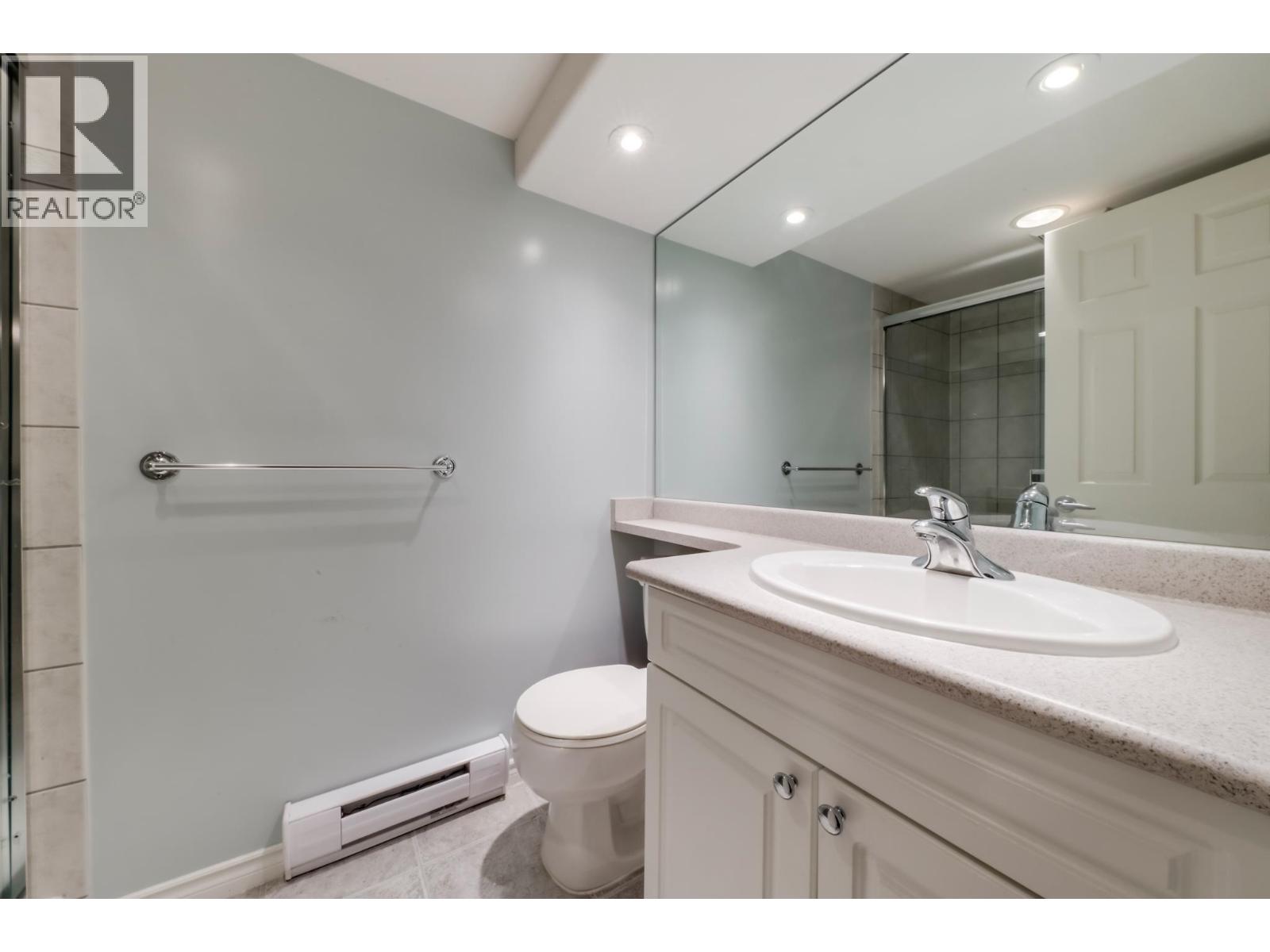 2163 PARKWAY BOULEVARD, Coquitlam