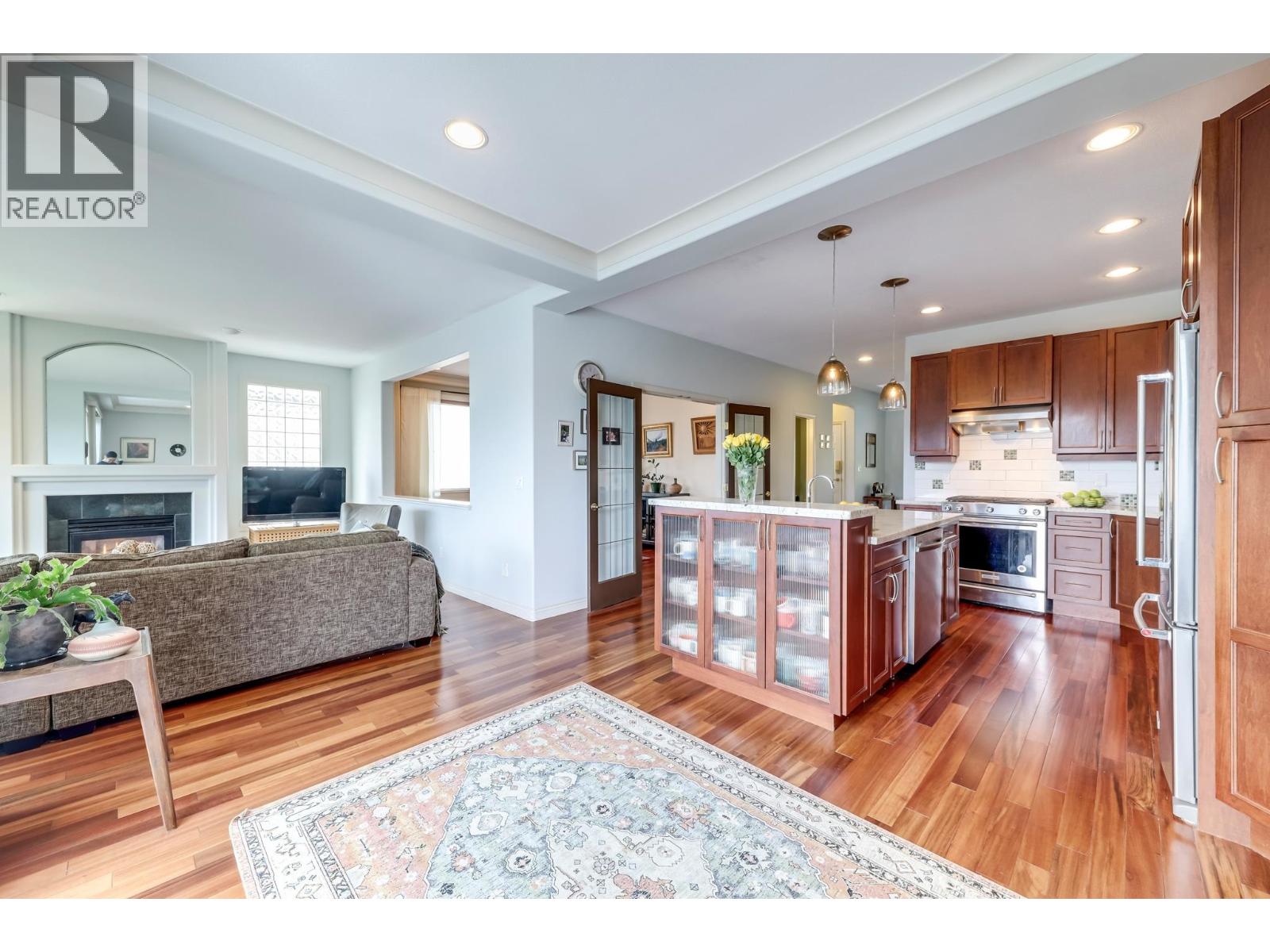 2163 PARKWAY BOULEVARD, Coquitlam