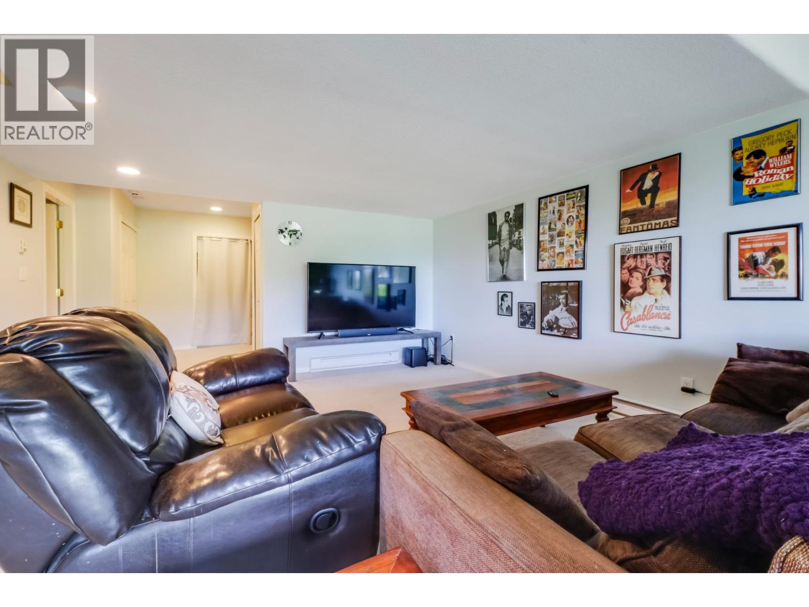 2163 PARKWAY BOULEVARD, Coquitlam