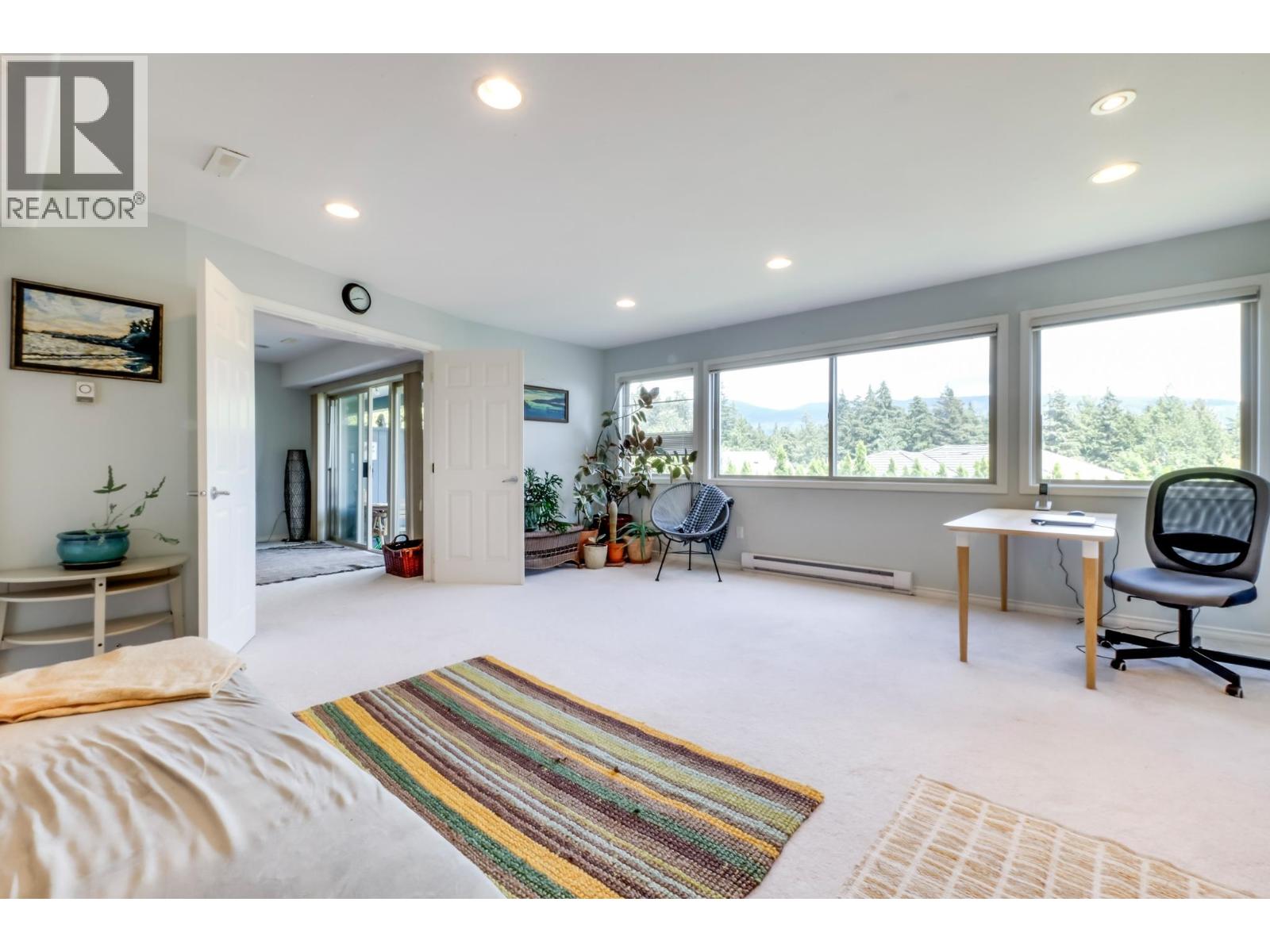 2163 PARKWAY BOULEVARD, Coquitlam
