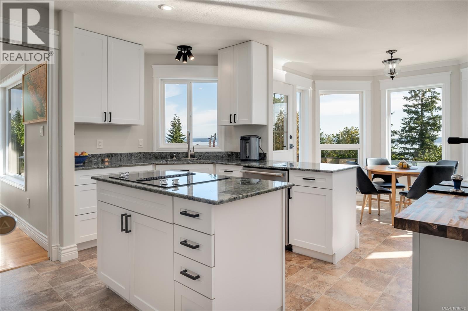10091 View St, Chemainus