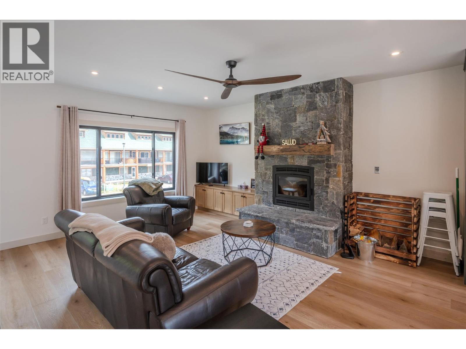 144 CLEARVIEW Crescent Unit# SL2, Penticton