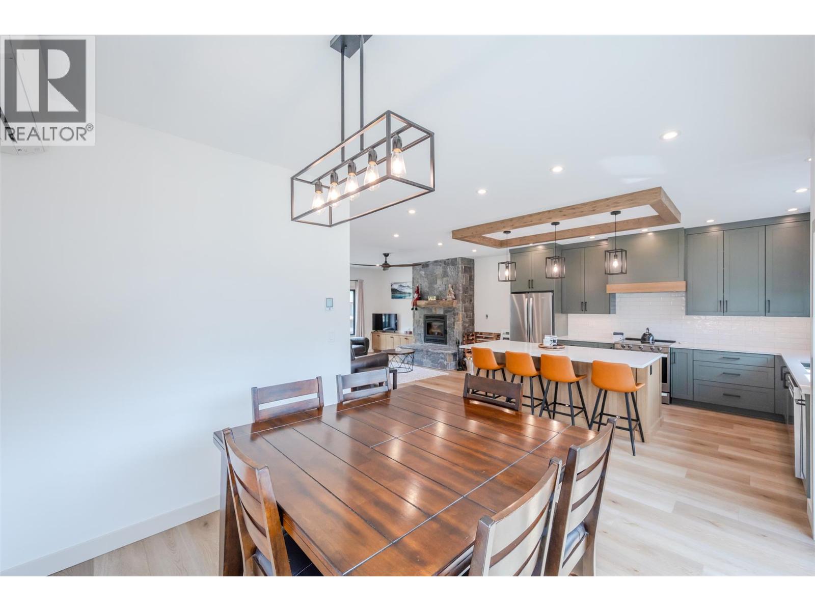 144 CLEARVIEW Crescent Unit# SL2, Penticton
