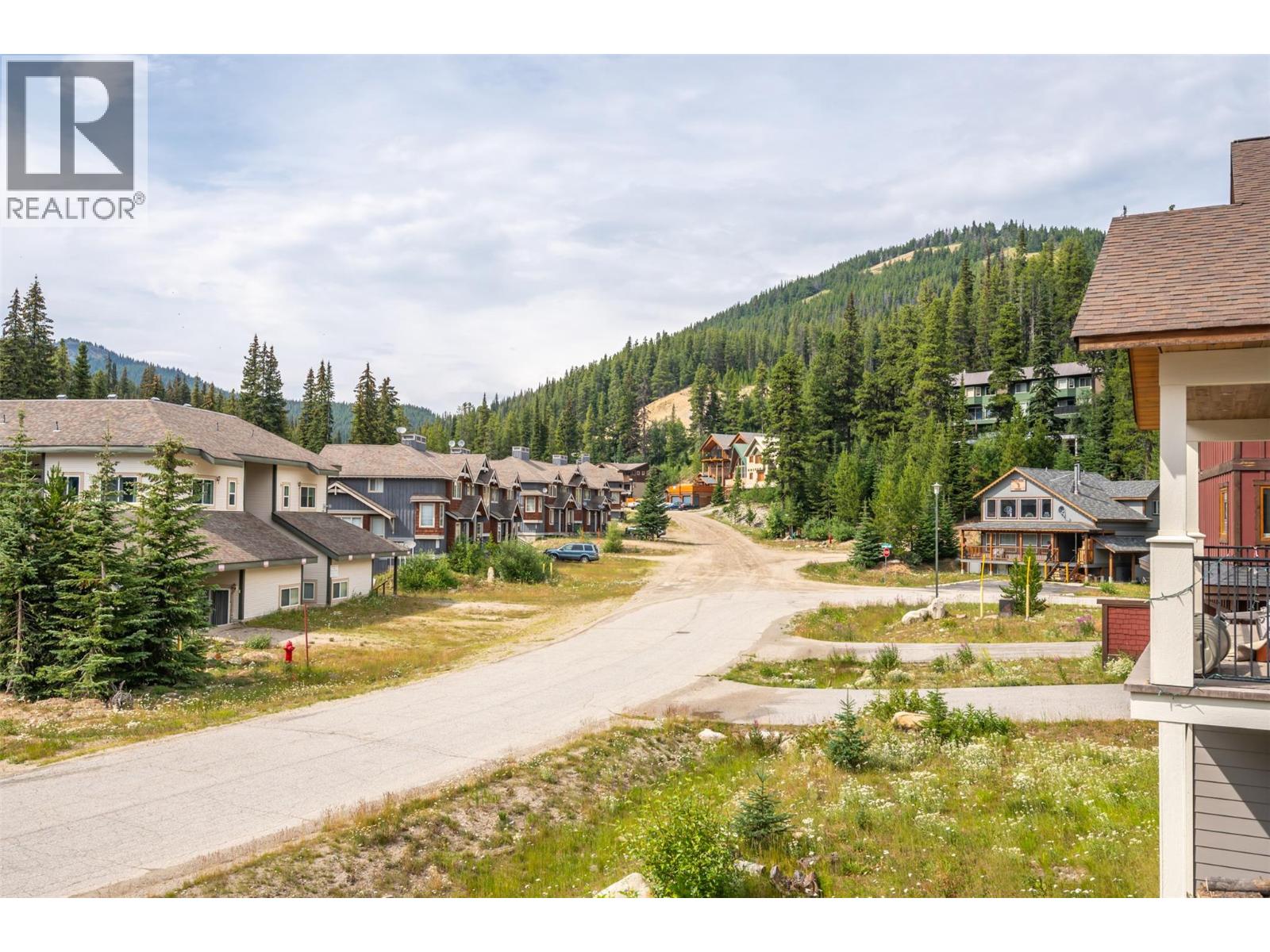 144 CLEARVIEW Crescent Unit# SL2, Penticton