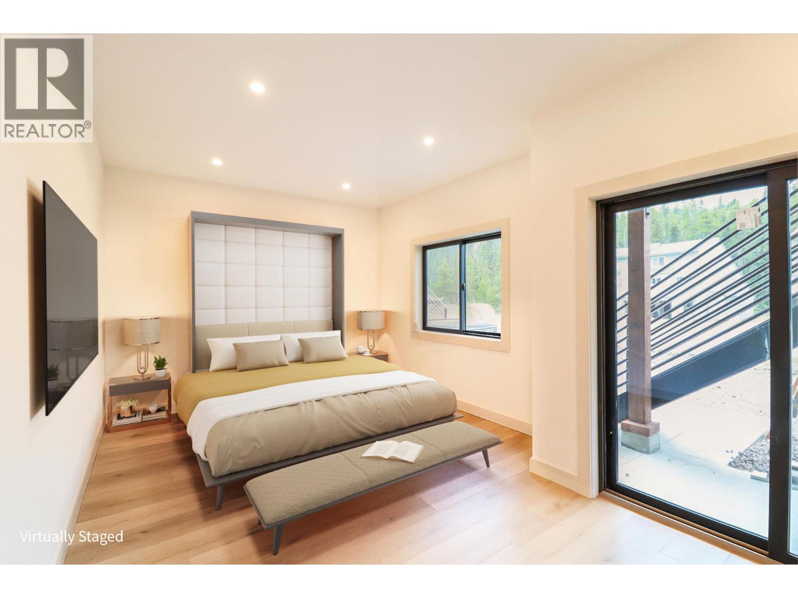 144 CLEARVIEW Crescent Unit# SL2, Penticton