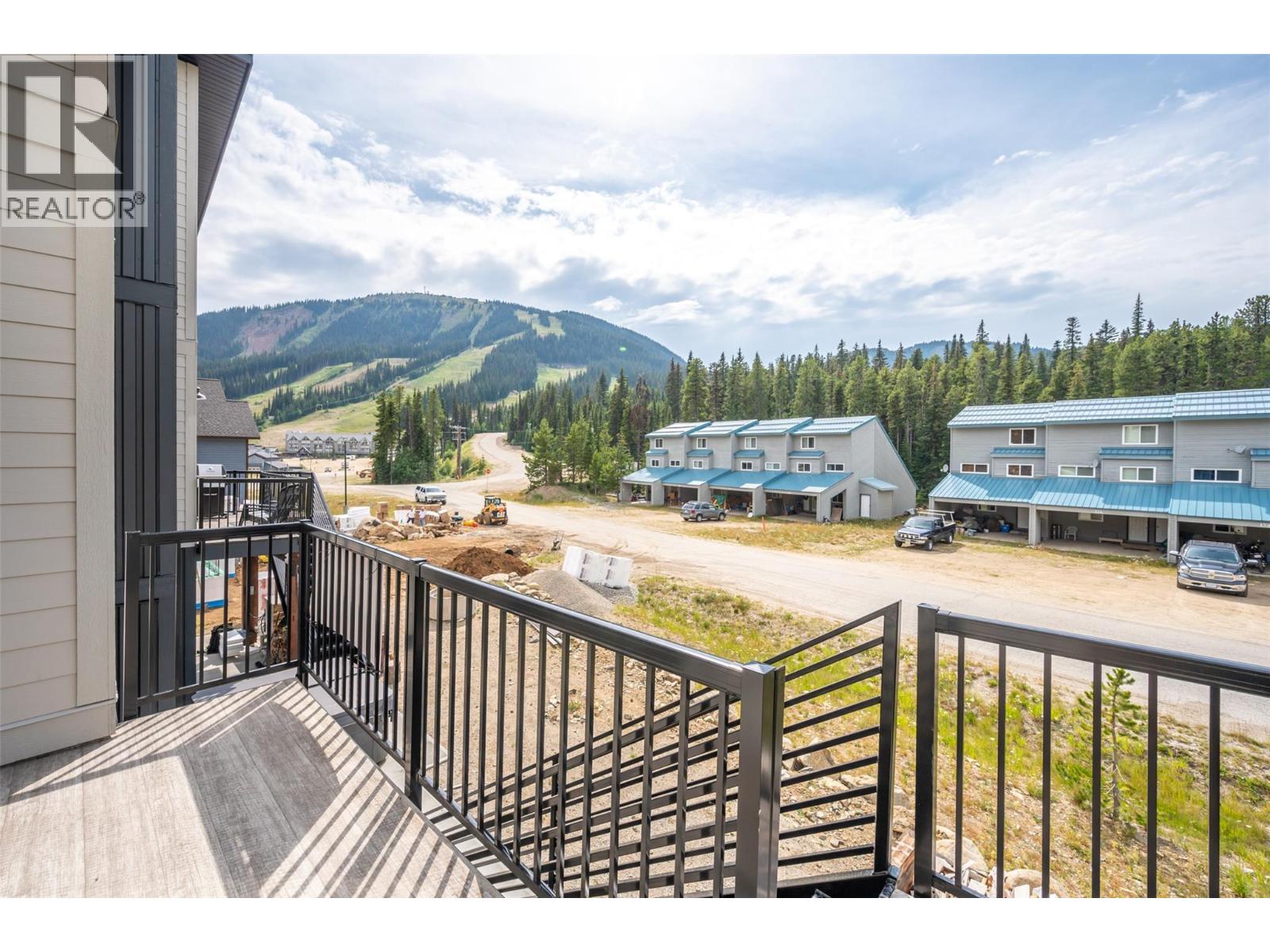 144 CLEARVIEW Crescent Unit# SL2, Penticton