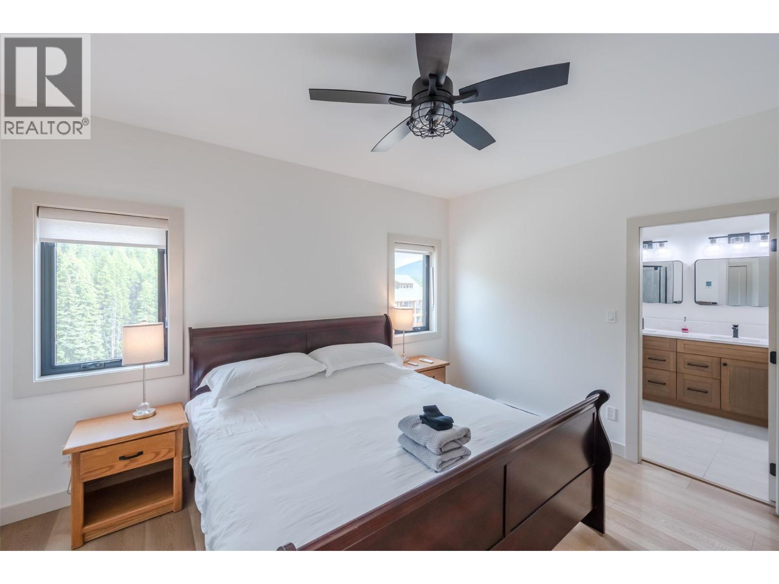 144 CLEARVIEW Crescent Unit# SL2, Penticton