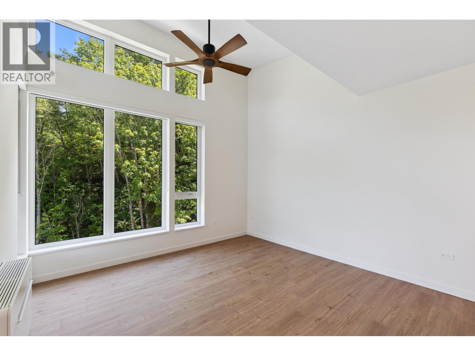 520 1506 SCOTT CRESCENT, Squamish