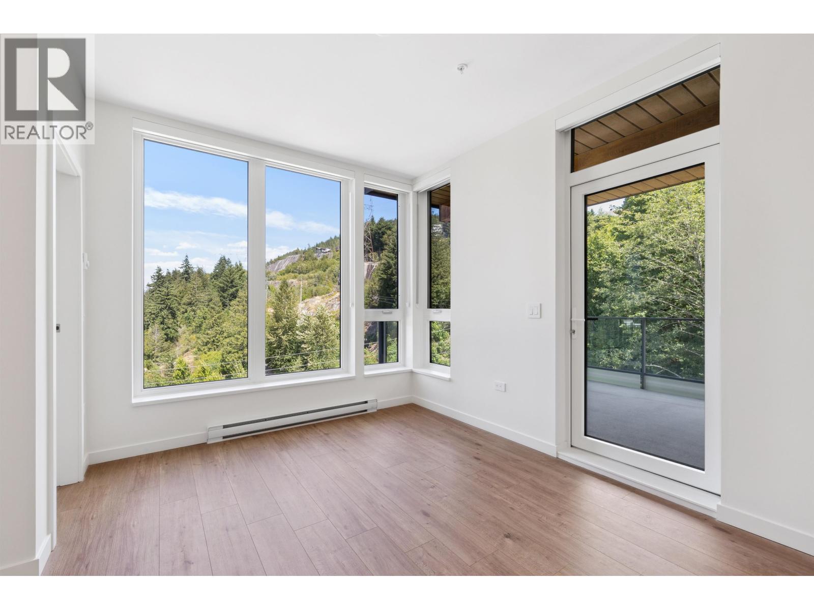 520 1506 SCOTT CRESCENT, Squamish