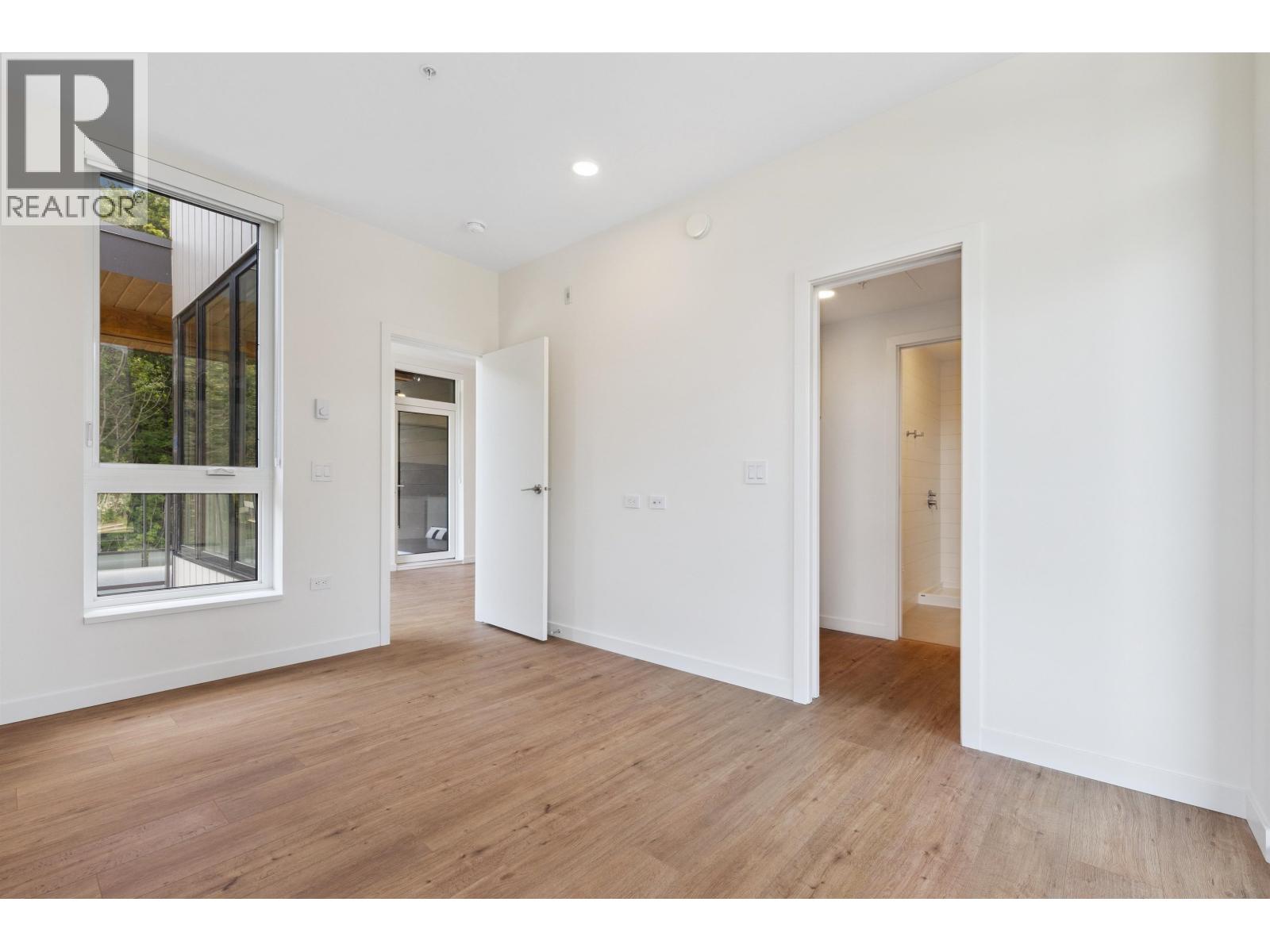 520 1506 SCOTT CRESCENT, Squamish