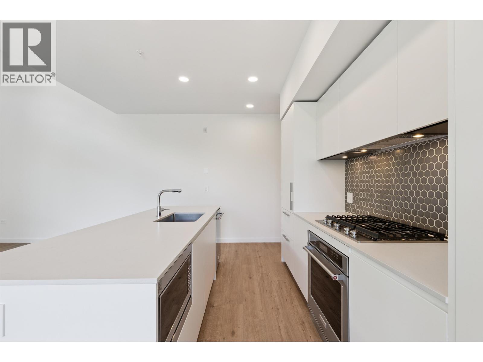 520 1506 SCOTT CRESCENT, Squamish