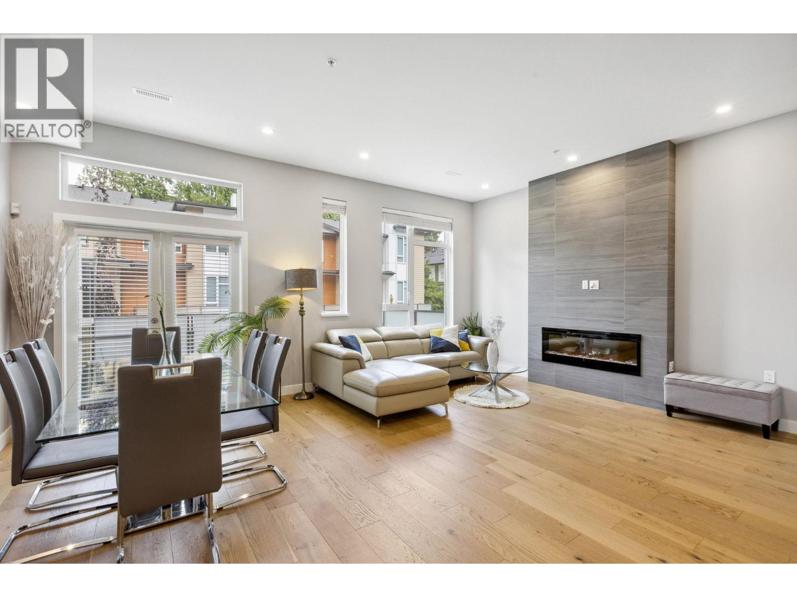 4684 CAPILANO ROAD, North Vancouver