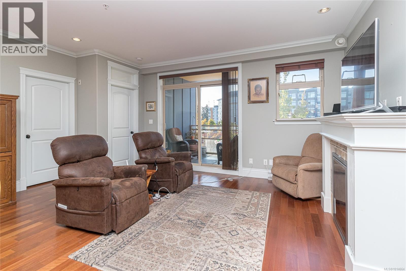 213 755 Goldstream Ave, Langford