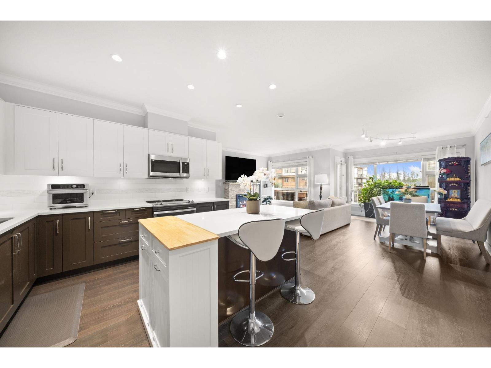 419 20728 WILLOUGHBY TOWN CENTRE DRIVE, Langley