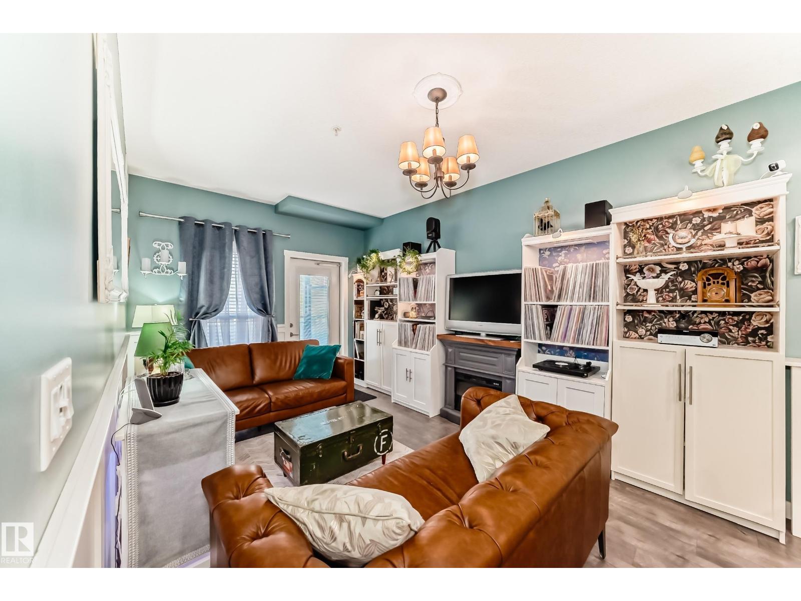 #101 10126 144 ST NW, Edmonton