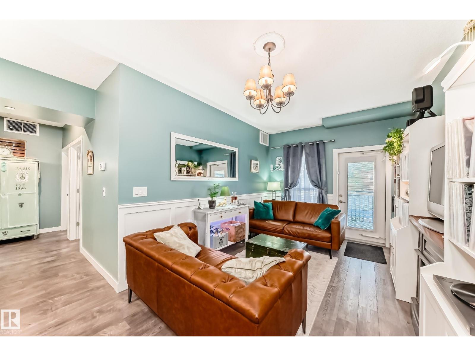 #101 10126 144 ST NW, Edmonton