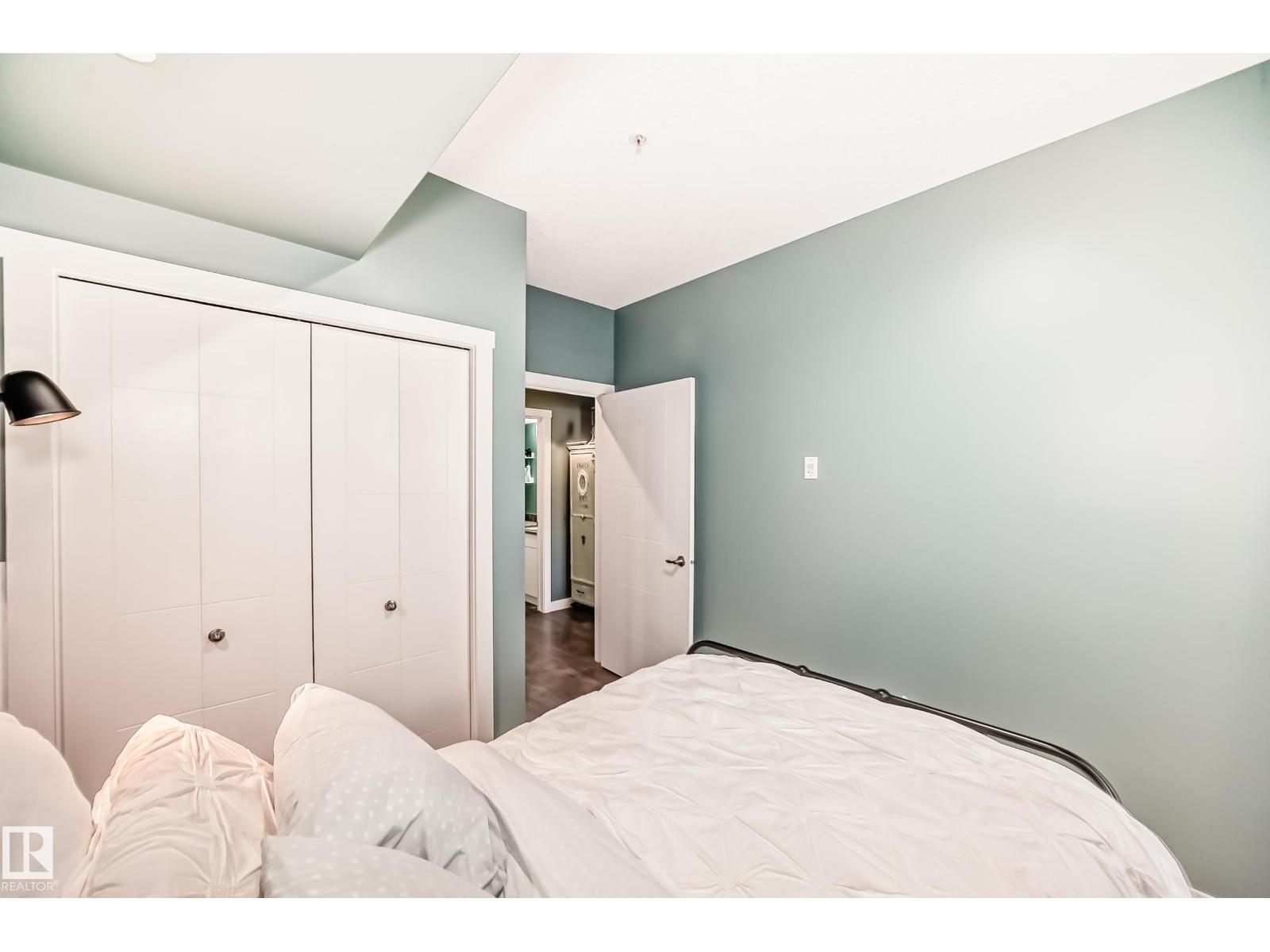 #101 10126 144 ST NW, Edmonton