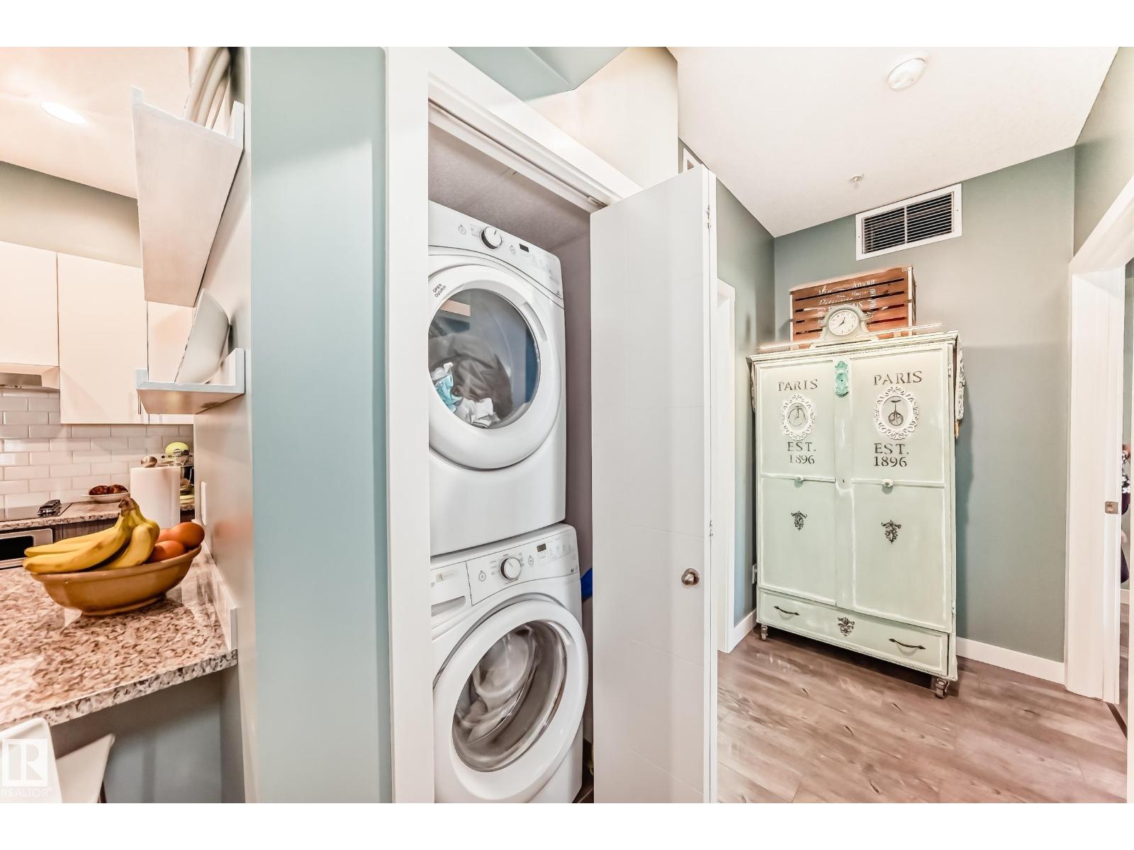 #101 10126 144 ST NW, Edmonton