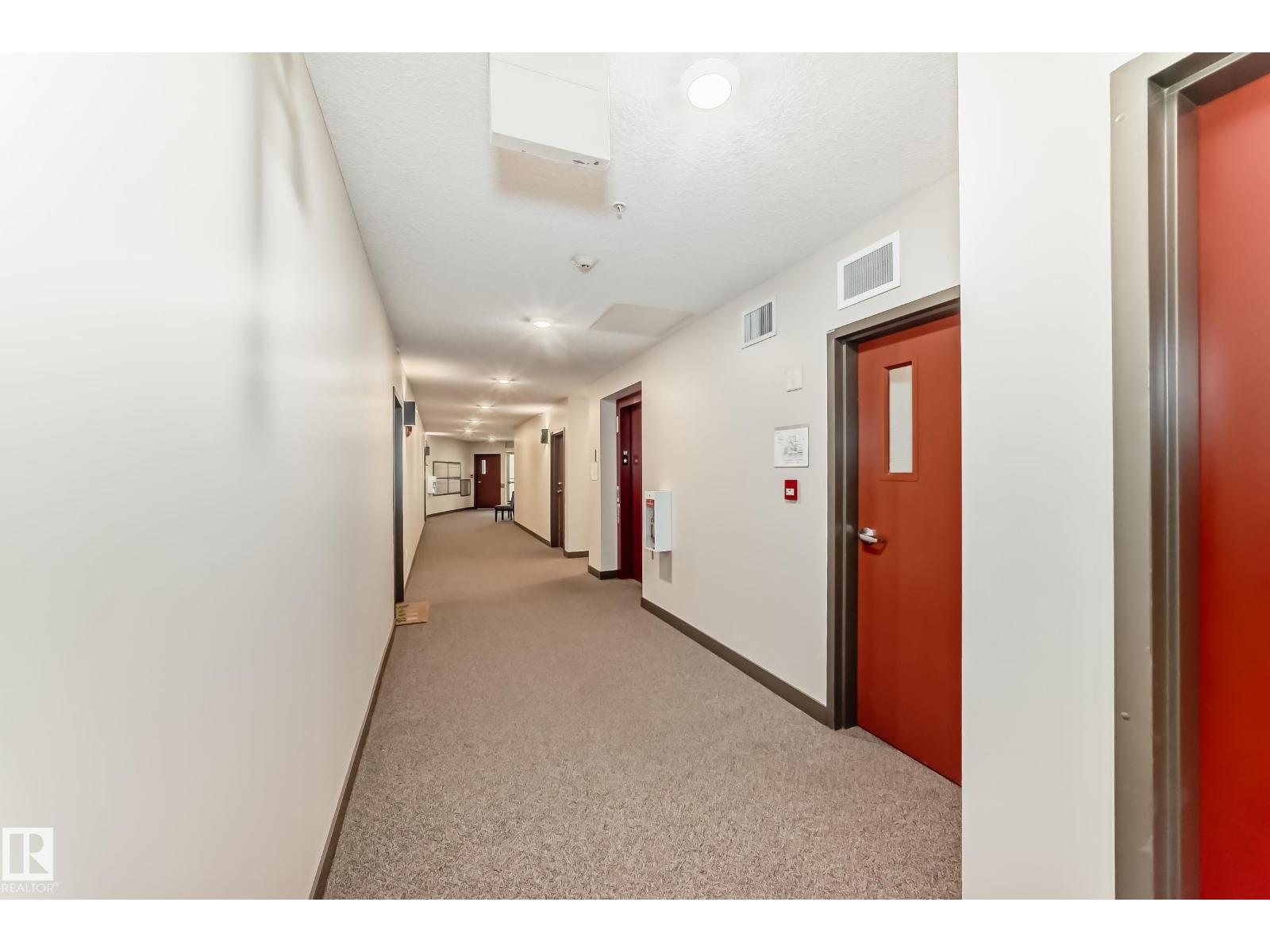 #101 10126 144 ST NW, Edmonton