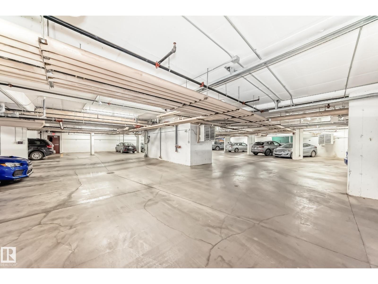 #101 10126 144 ST NW, Edmonton