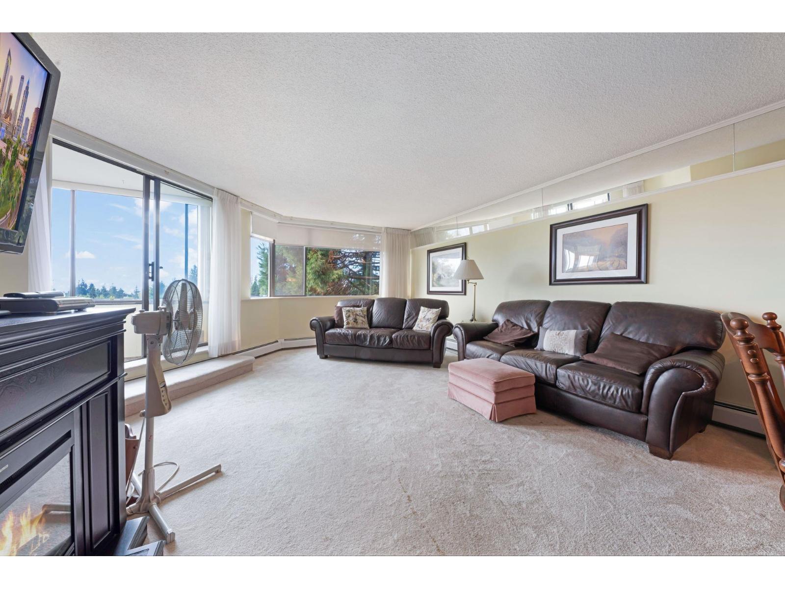 407 1442 FOSTER STREET, White Rock