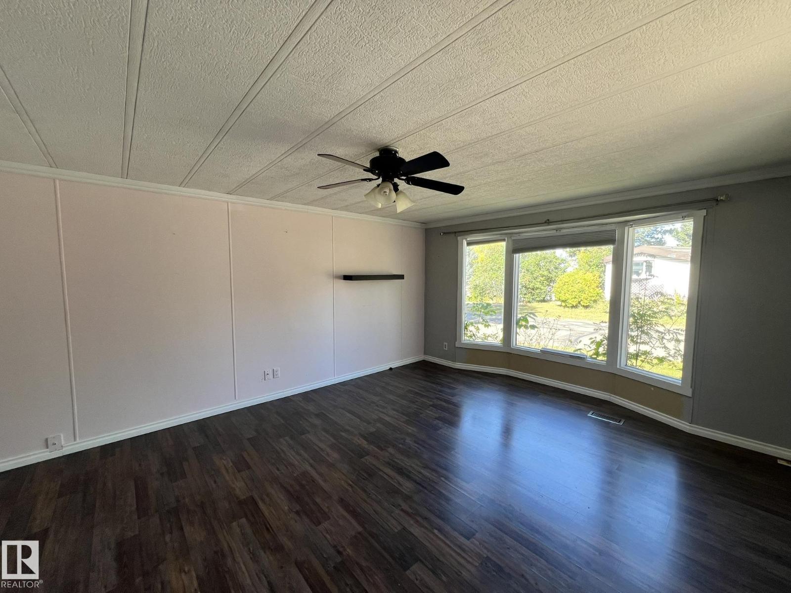 7 Hillcrest DR NW, Edmonton