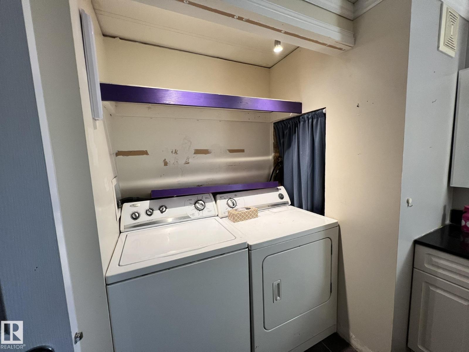 7 Hillcrest DR NW, Edmonton