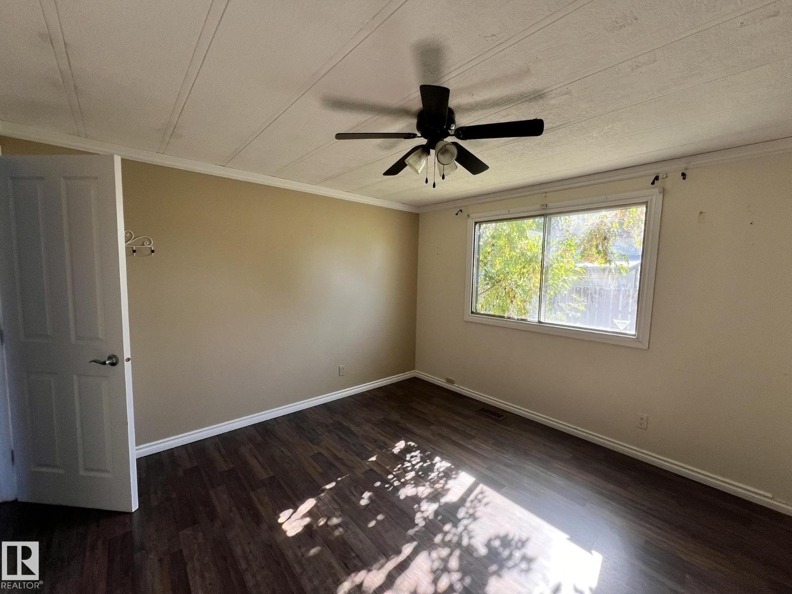 7 Hillcrest DR NW, Edmonton