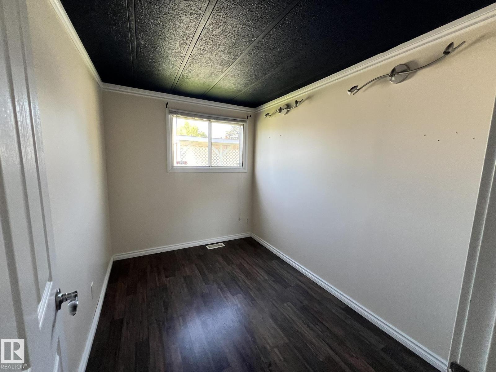 7 Hillcrest DR NW, Edmonton