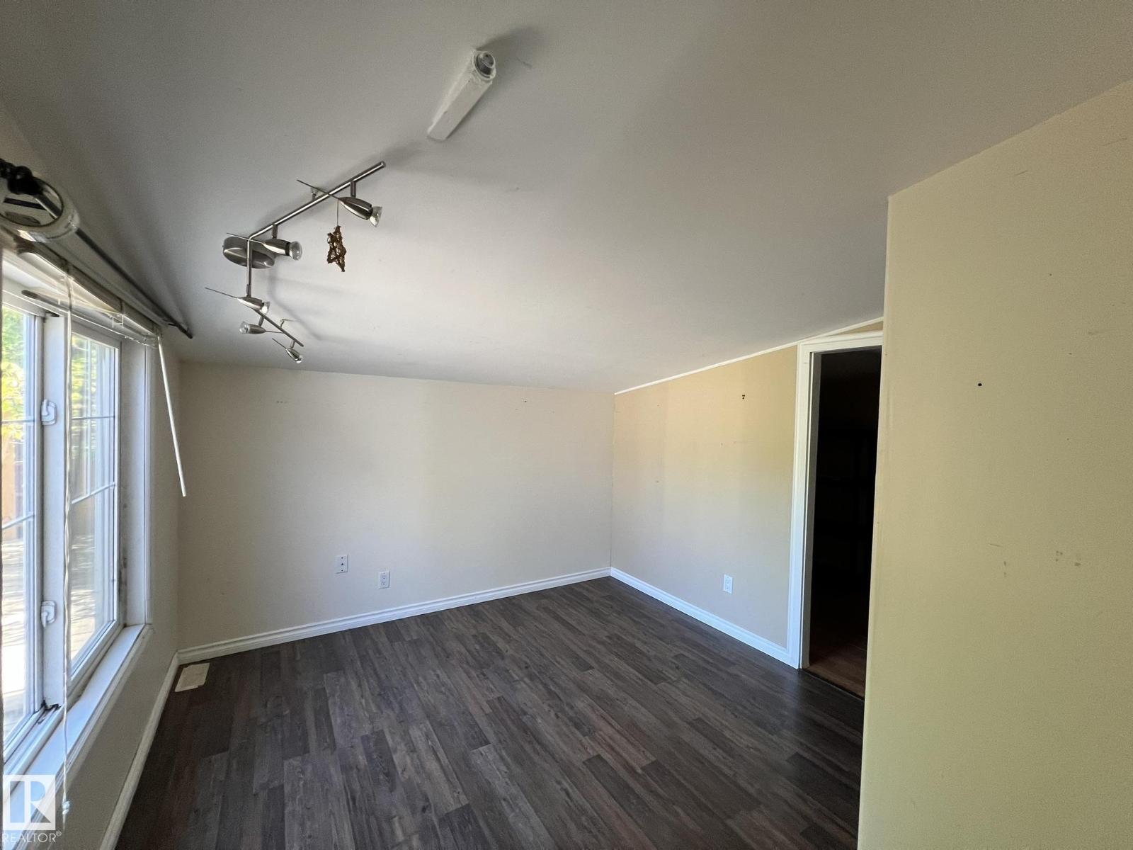 7 Hillcrest DR NW, Edmonton