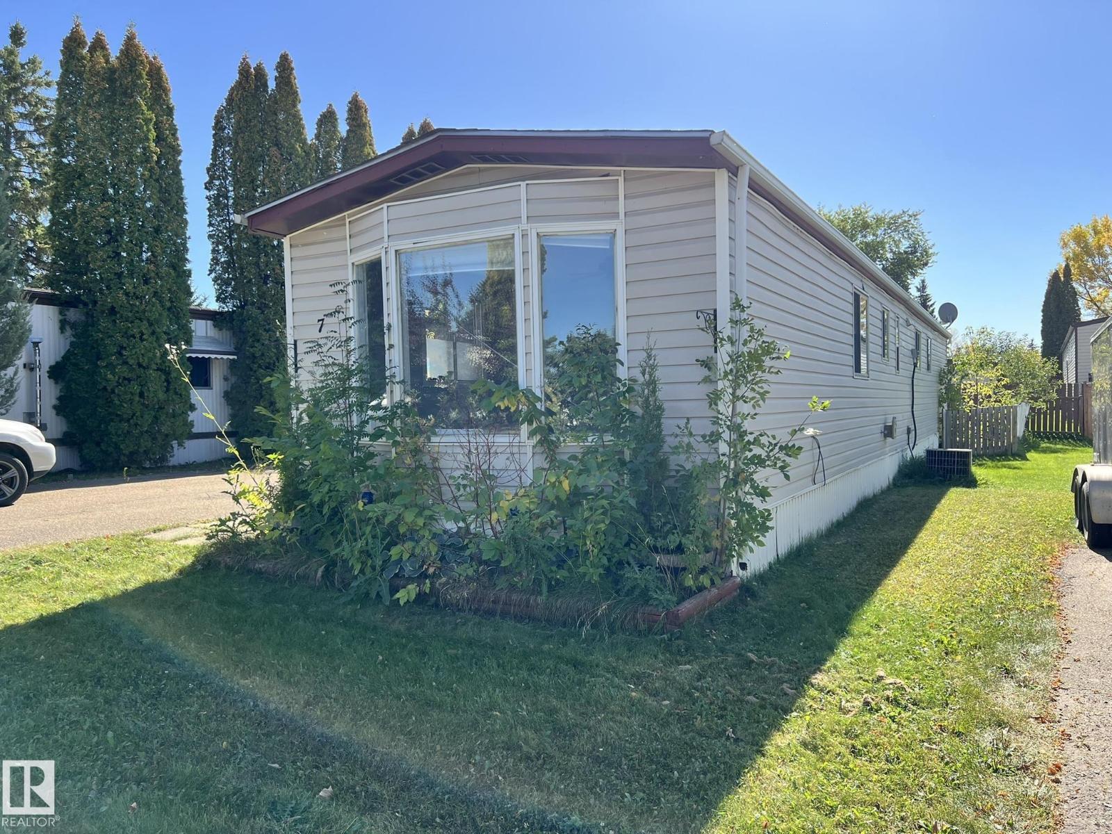 7 Hillcrest DR NW, Edmonton