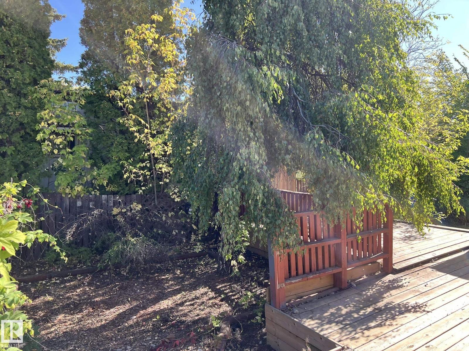 7 Hillcrest DR NW, Edmonton